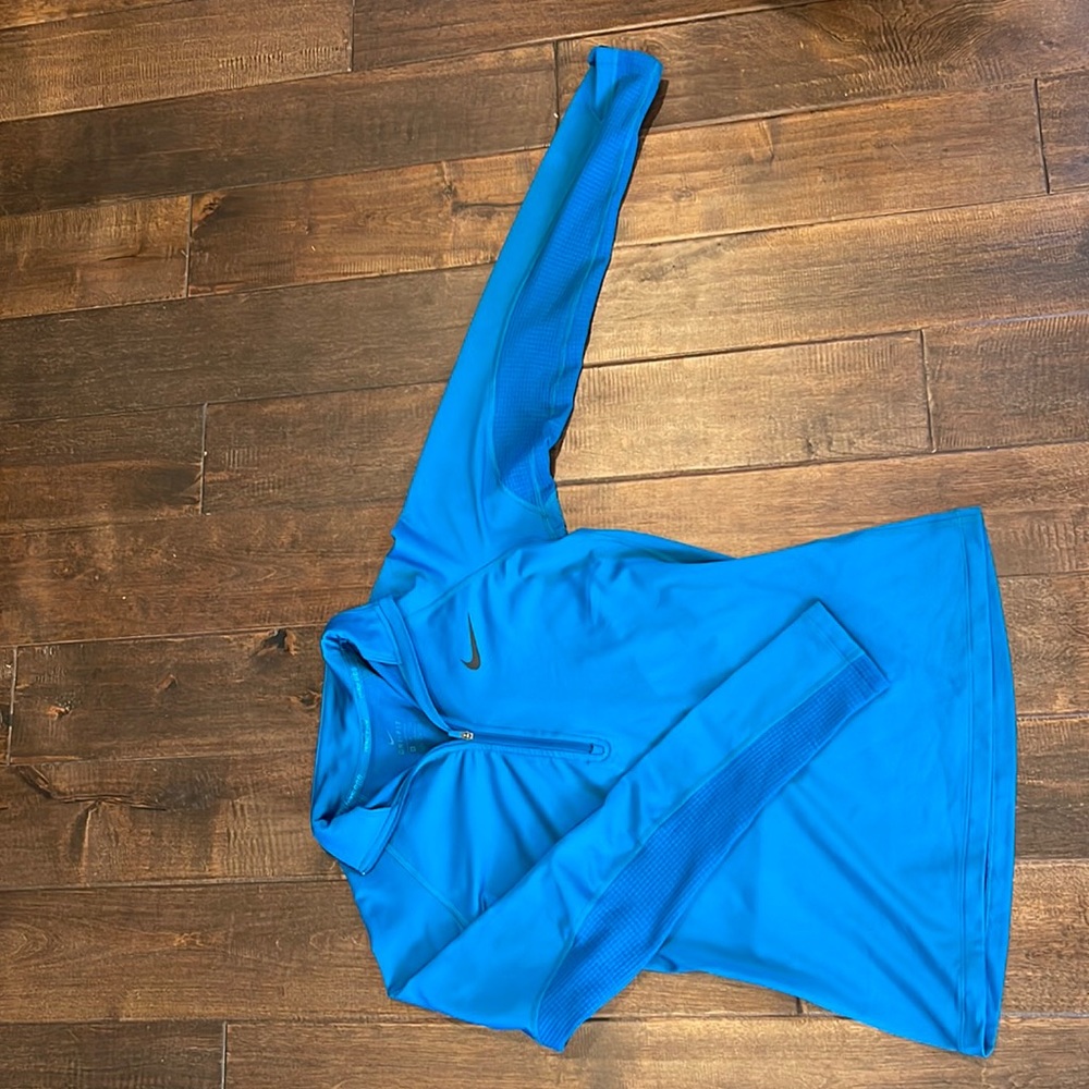 ✅Nike Dri-fit, great condition